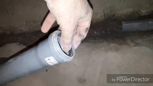 Резка пластиковых труб в трудных местах смотреть онлайн