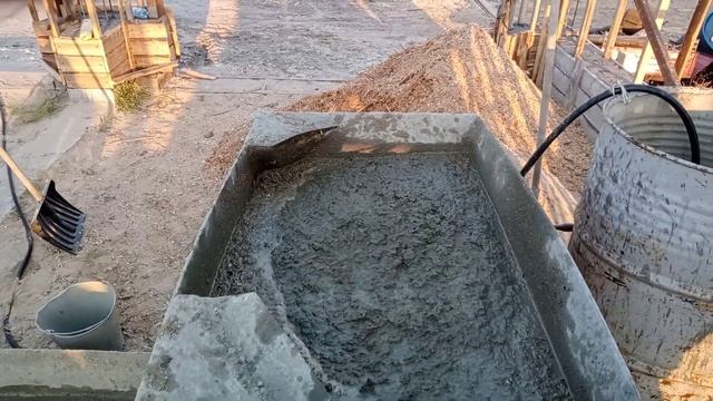 Бетономешалка + мотоблок... смотреть онлайн