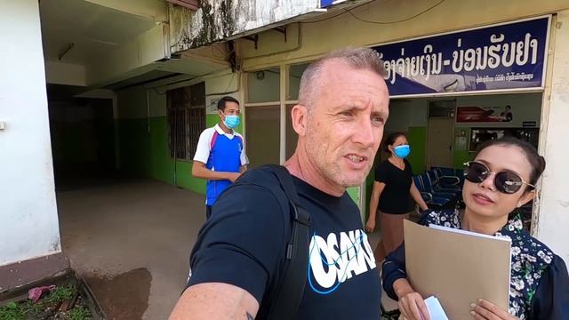 Vientiane Laos - A Trip to Hospital | Now in Lao смотреть онлайн