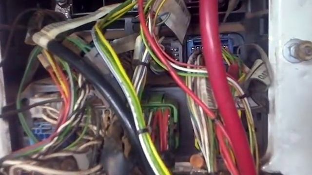 Defeito cabuloso Arla 32 Volvo Vm 330 смотреть онлайн