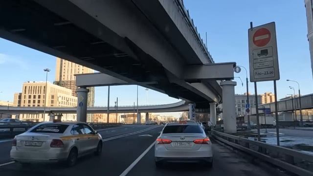 Смирившись с тем, что старость ее будет одинокой, не стала бороться за мужа, ушедшего к любовнице смотреть онлайн