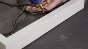 ВЕСЕННИЙ ДЕКОР НА СТЕНУ СВОИМИ РУКАМИ // С ЦВЕТОЧКАМИ ИЗ КРЕП-БУМАГИ