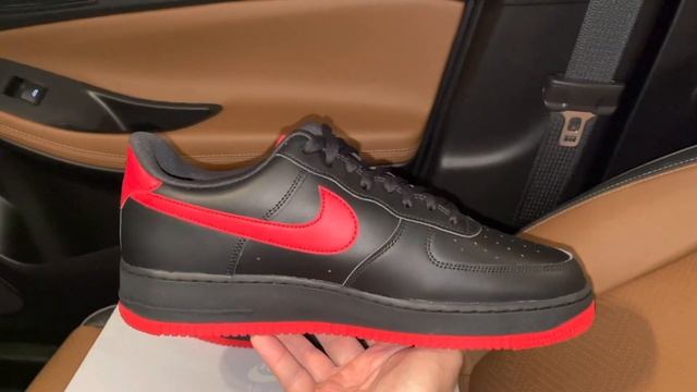 Nike Air Force 1 Bred Black Red shoes смотреть онлайн