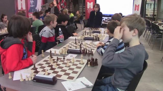 Отборочный этап к первенству Москвы. М13 6 тур (камера 2) смотреть онлайн