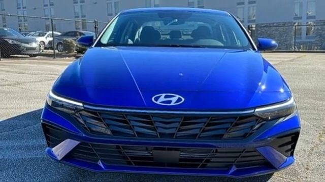 New 2024 Hyundai Elantra Greenville, SC #HY12239 смотреть онлайн