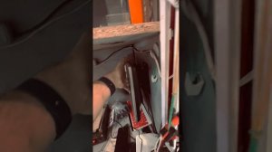 Кронштейн X400 наклонно-поворотный от 14 до 55 дюймов. Угол наклона 15 градусов.