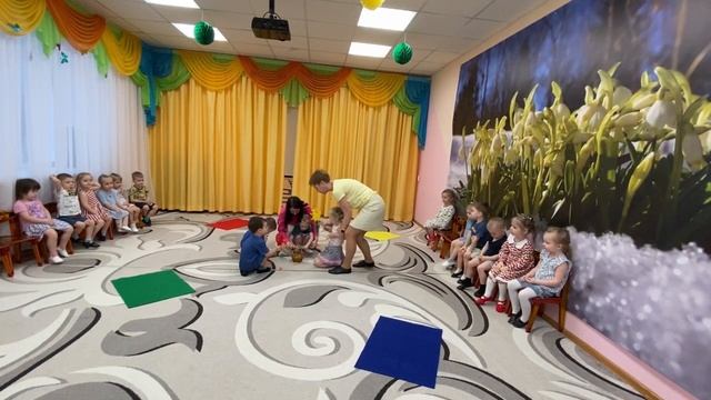 Музыкальное занятие во второй младшей группе "Здравствуй, Солнышко тёплое!" смотреть онлайн