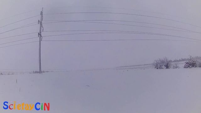 Ветер vs Высоковольтный столб смотреть онлайн