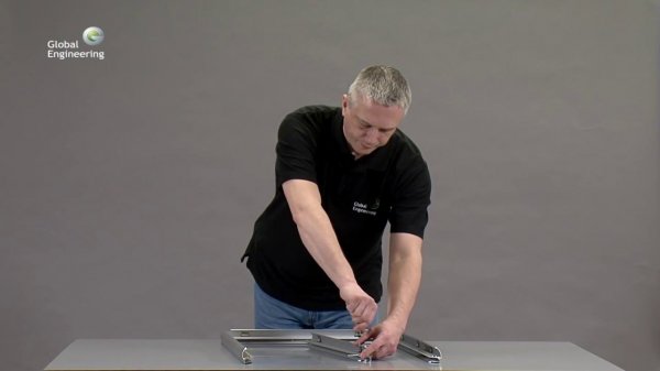 007 PanelLED 30 (обучающее видео: как собрать тонкую световую панель)