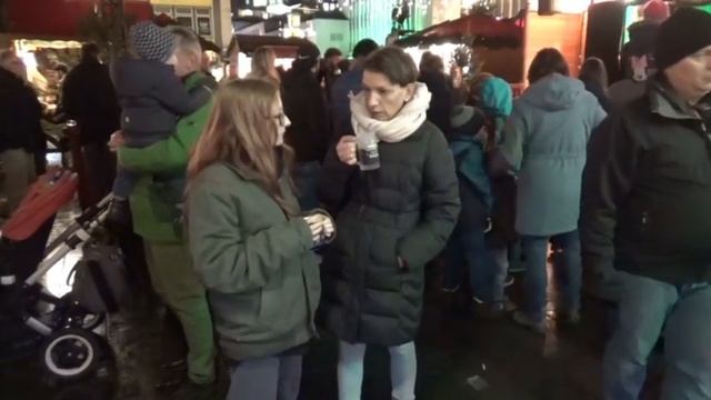Рождественская ярмарка в г. Кассель 20 декабря 2019 (Weihnachtsmarkt in Kassel 20 Dezember 2019) смотреть онлайн
