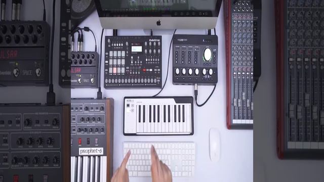 Microlab Arturia 25 Teclas смотреть онлайн