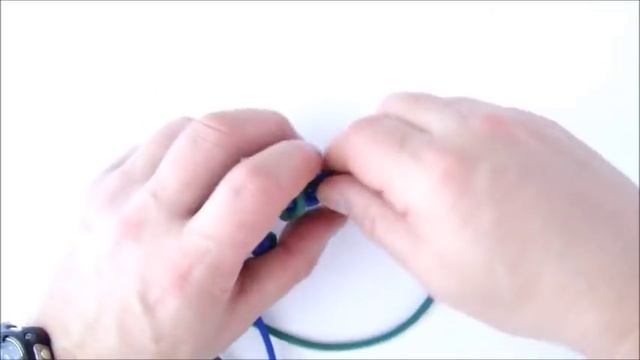 How to Make a Paracord/Macrame Cross Bracelet by CreationsByS- Sliding Knot Bracelet смотреть онлайн
