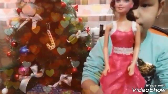 Распаковка ПОДАРКА от Деда Мороза! смотреть онлайн