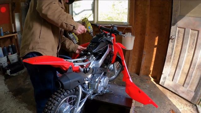 2022 Honda CRF110 Build Part 2 (Suspension mods,Bars,Pegs, Sprocket guard) смотреть онлайн
