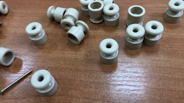 Ретро электрика, пластиковые изоляторы цвет слоновая кость смотреть онлайн