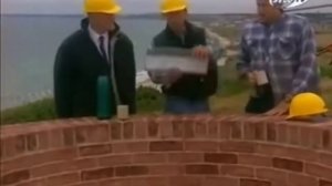 Строители маяка?