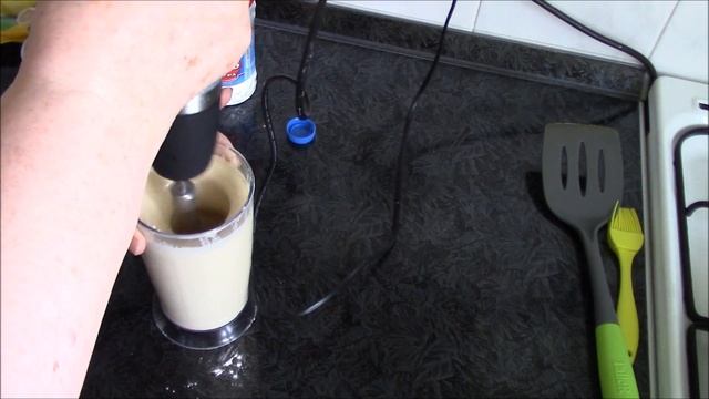 Блинчики на сыворотке. Рецепт блинов. Рецепт тонких блинов. Как приготовить блины. смотреть онлайн