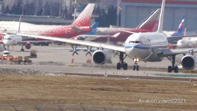 Китайский АН-12 - Shaanxi Y-9 10255 SVO RARE VIZIT Редкий визитер в Шереметьево. 04.04.2021 смотреть онлайн