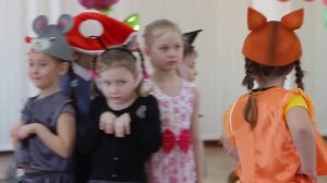 Театрализованная постановка "Под грибом" Детский сад №173
