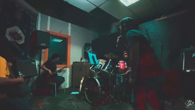 Tiara cover by Tabuhapat смотреть онлайн