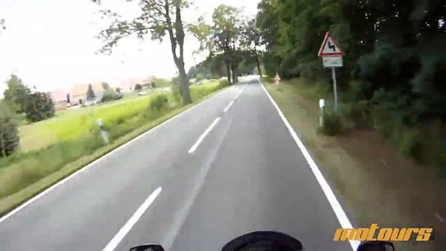 Freewind Ride Part 1 Onroad (Suzuki XF 650 Freewind GoPro by www.motours.de) смотреть онлайн