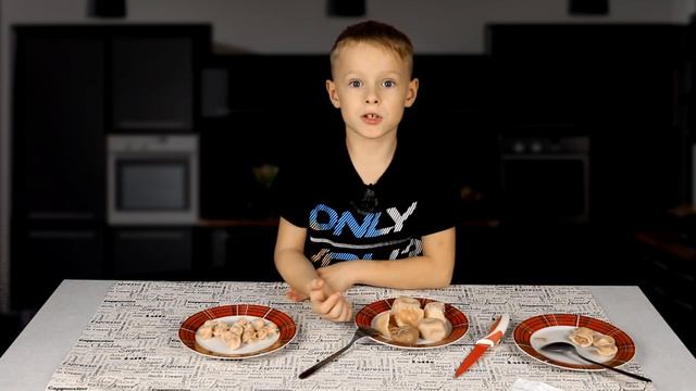 ТРЕШ ОБЗОР! ЗАМОРОЗКА ИЗ МАГНИТА! пельмени, хинкали, вареники !! #трешобзор #заморозка #святикфм смотреть онлайн