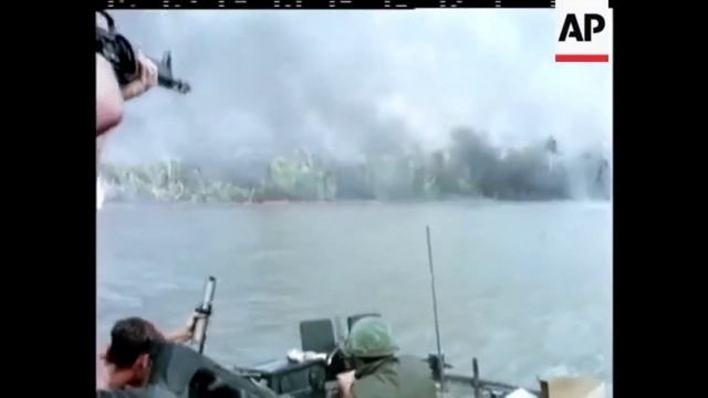 RAID - Vietnam Gun Boats Combat Footage Completion смотреть онлайн