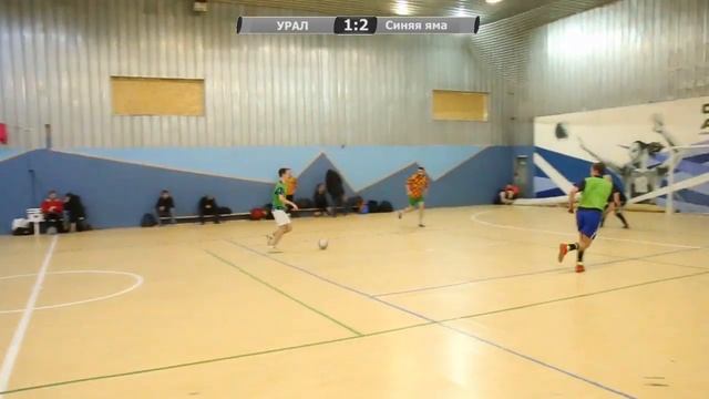 УРАЛ 2:4 Синяя яма смотреть онлайн