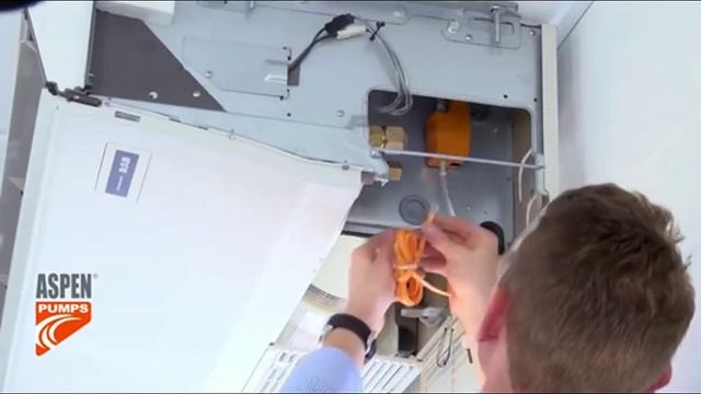 Install of mini orange pump on ceiling unit.mp4 смотреть онлайн
