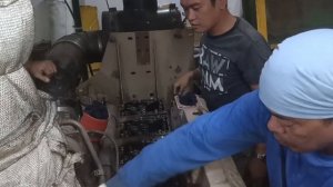 Part 1: Replace Fuel Injectors & Re-Time KTA-19 Cummins Engine | The ElectroMotive Seaman