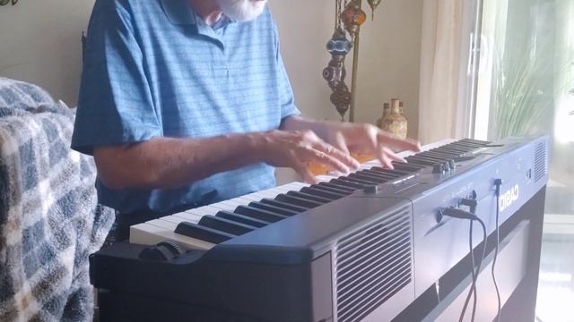 Kate Bush/ Running Up That Hill/Cover смотреть онлайн