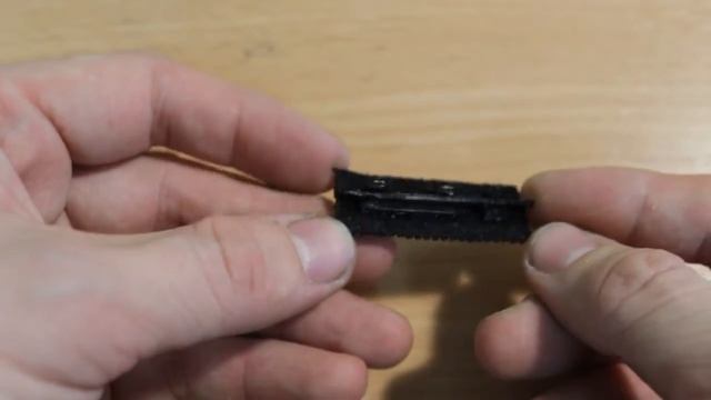 3D печать толкателя кнопки для планшета.