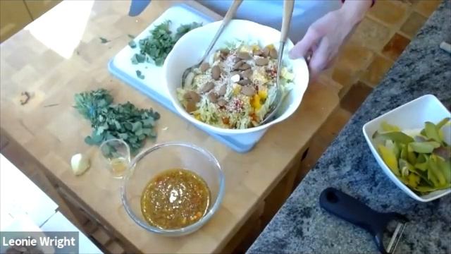 Delicious Lunches: Eatwright cookery demo Leonie Wright - Fabulous Older Women смотреть онлайн