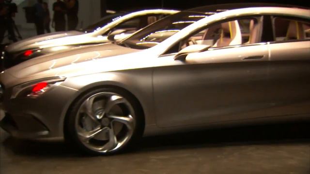 Mercedes Concept Style Coupe Live in Transmission LA: AV CLUB смотреть онлайн