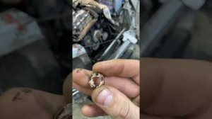 Бесплатный ремонт и как достать шайбы под дизельной форсункой.