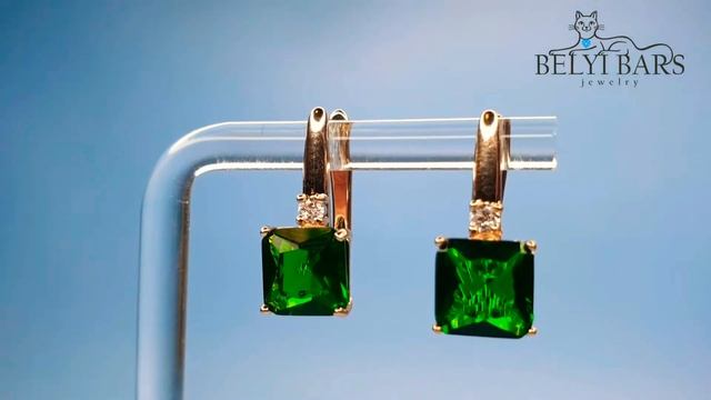 Сережки с зеленым камнем смотреть онлайн