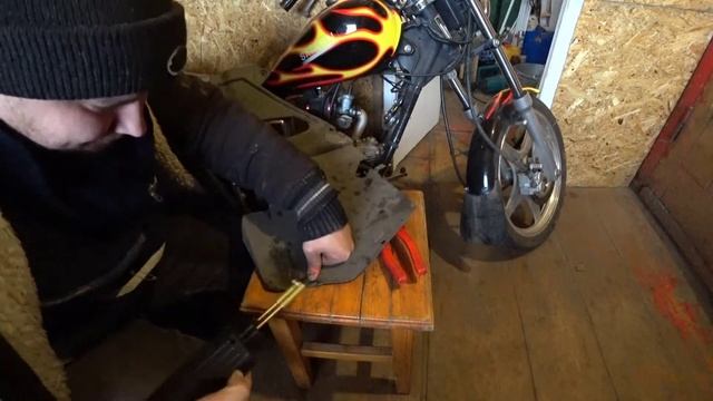 Пайка пластика горячим степлером (паяльником), первый опыт смотреть онлайн