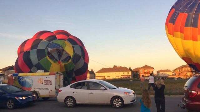 Фестиваль шаров прямо возле дома | КАНАДА #124 смотреть онлайн