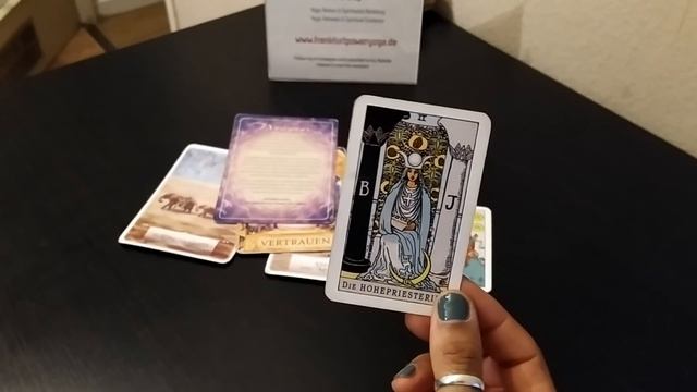 Pick a card: Your November-Oracle! What to expect?? смотреть онлайн