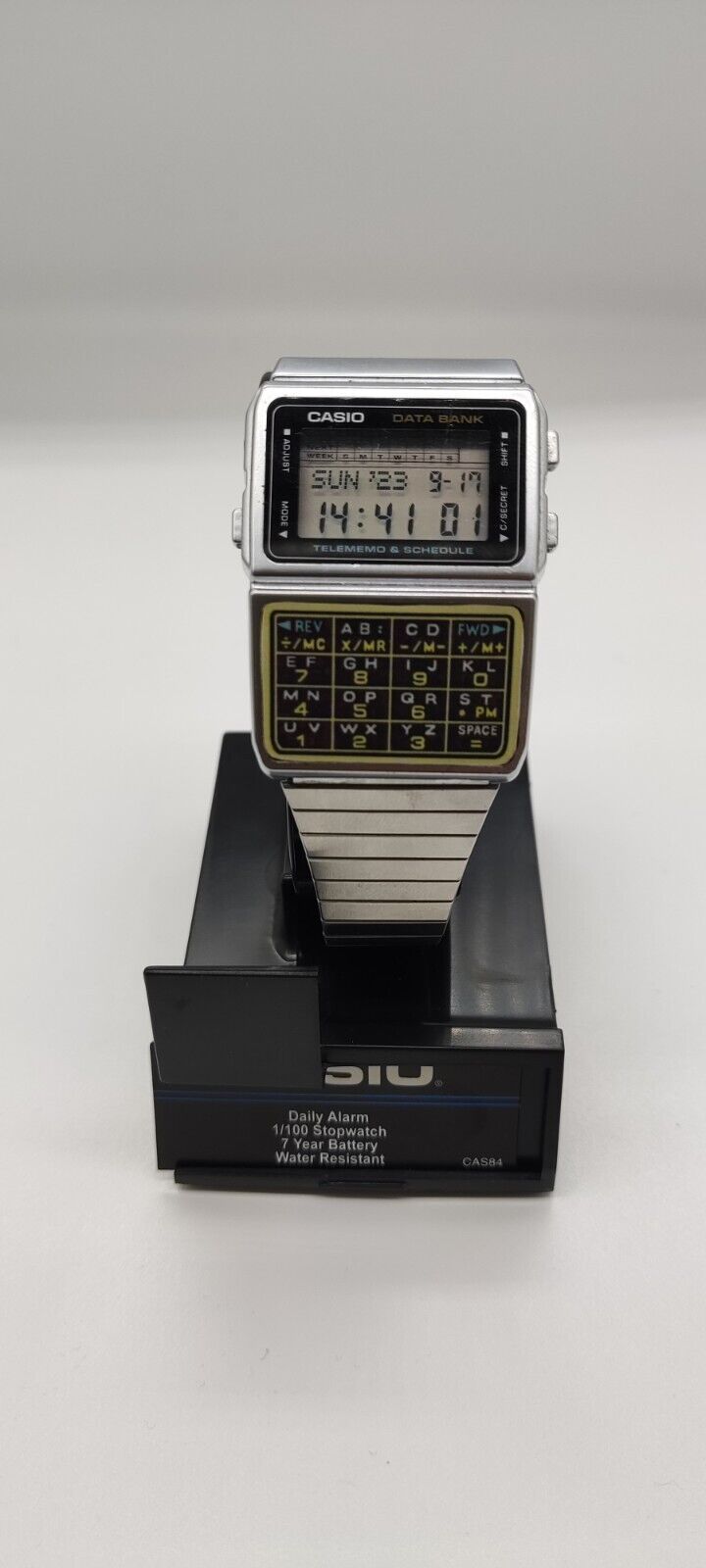 Винтажный калькулятор Casio DBC-610 Databank Watch Module 676, изготовленный в Японии в 1985 году