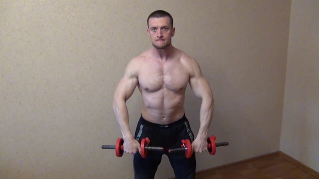 Упражнения на плечи с гантелями смотреть онлайн