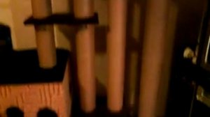 Когтеточка из трубы от ковролина своими руками