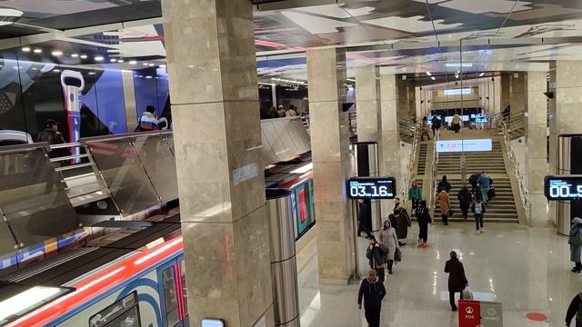 Метро Сокольники от радиальной и до БКЛ. Одним кадром, не хуже чем "Русский ковчег" у Сокурова. смотреть онлайн