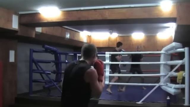 Тренировка по боксу "Бойцовский клуб" в фитнес центре Физкульт - Деловая смотреть онлайн