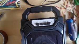 WJ-A216 дешёвая портативная колонка с FM радио