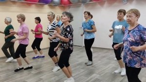 Линейные танцы. Разучивание базовых движений танца "Ча-ча-ча"