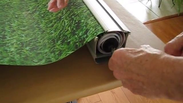 Restoring the Spring Tension on a HER Health Expo Retractable Frame смотреть онлайн