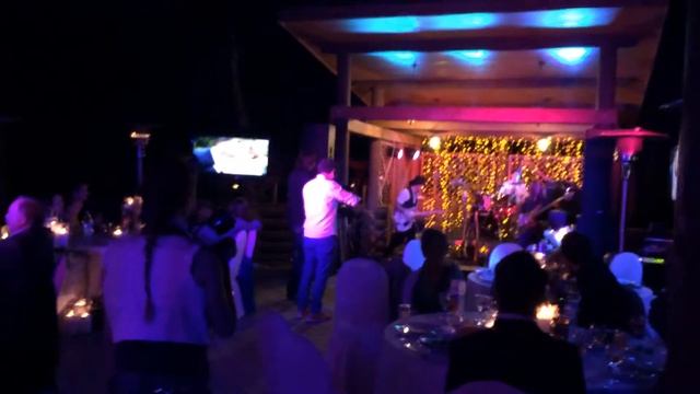 Аренда света и сцены для показов +7(499)653-94-69 смотреть онлайн