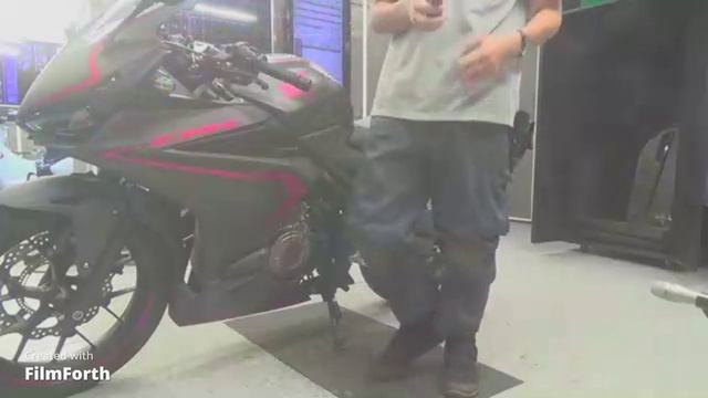Мотоцикл спортбайк Honda CBR400R рама NC56 модификация спортивный 2020 пробег 6 т.км матовый черный