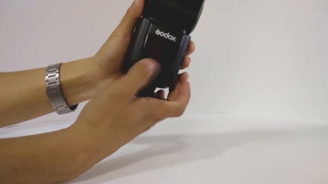 Краткий обзор возможностей трансивера Godox X1N и вспышки V850II смотреть онлайн